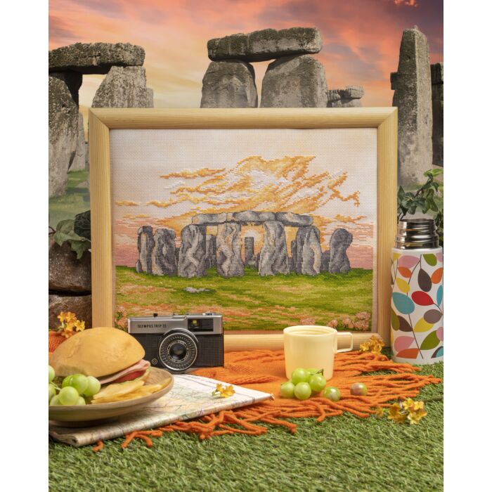 Cross Stitcher Project Pack - issue 383 - Stonehenge Sunrise