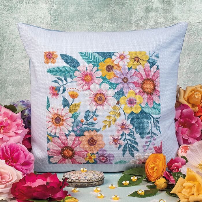 CrossStitcher Project Pack - Issue 424 - Blooming Beauty