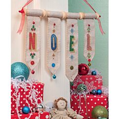 ONLINE EXCLUSIVE - Cross Stitcher Project Pack - Issue 415 - The First Noel