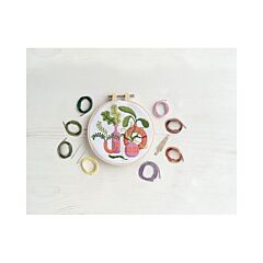 Simply Make Large Cross Stitch Kit - Vases