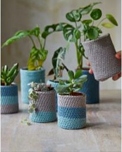 DMC Mindful Making - The Peaceful Plant Pots Crochet Kit