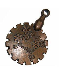 Sew Mate Thread Cutter Pendant